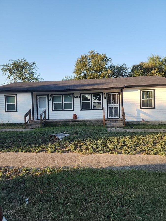 Photo - 504 Hwy Ave Unit B