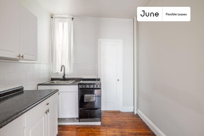 Photo - 518 East 83rd Street Unit 4D