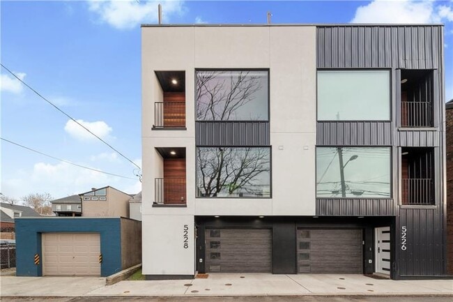 Building Photo - 5228 Dresden Wy