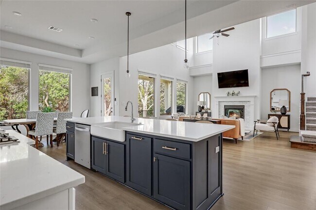 Photo - 4905 Destination Wy