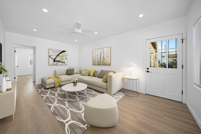 Interior - 1304 N Cordova St Unit 1304 Cordova St. Burbank