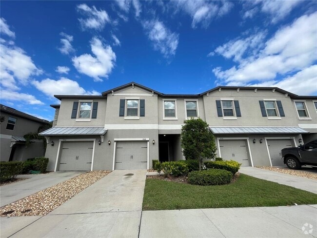 Building Photo - 9768 Pembrooke Pines Dr Rental