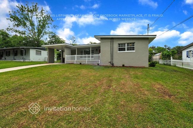 Photo - 8061 Delaroche Dr