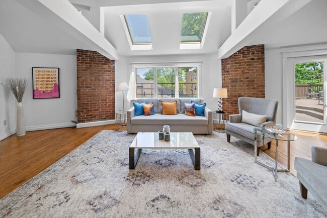 Photo - 2584 Madison Rd Unidad ID1056106P