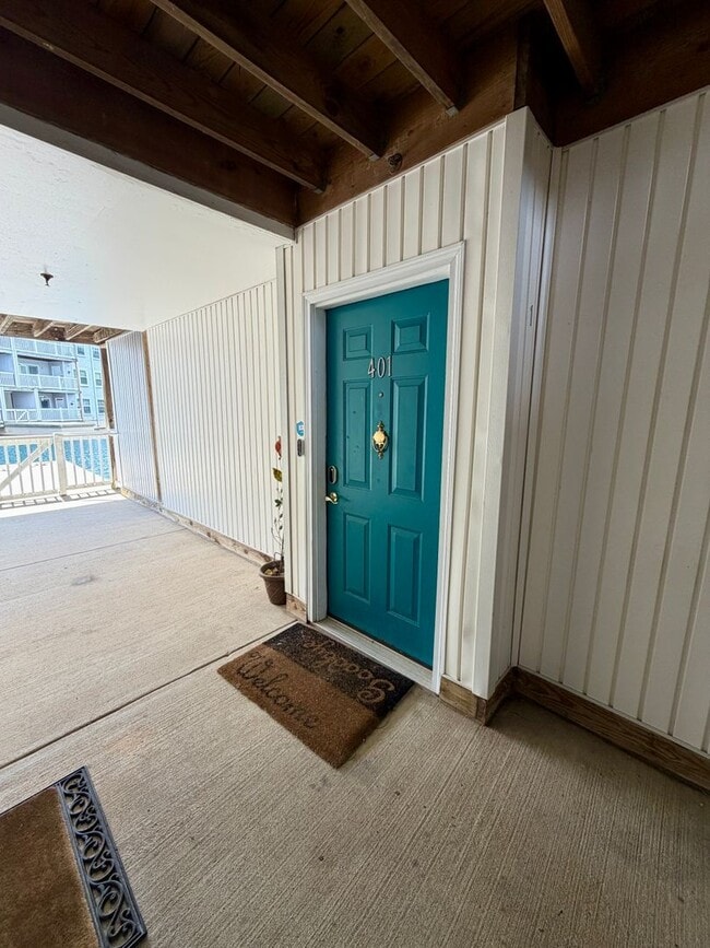 Photo - Welcome to Waters Edge Condos!