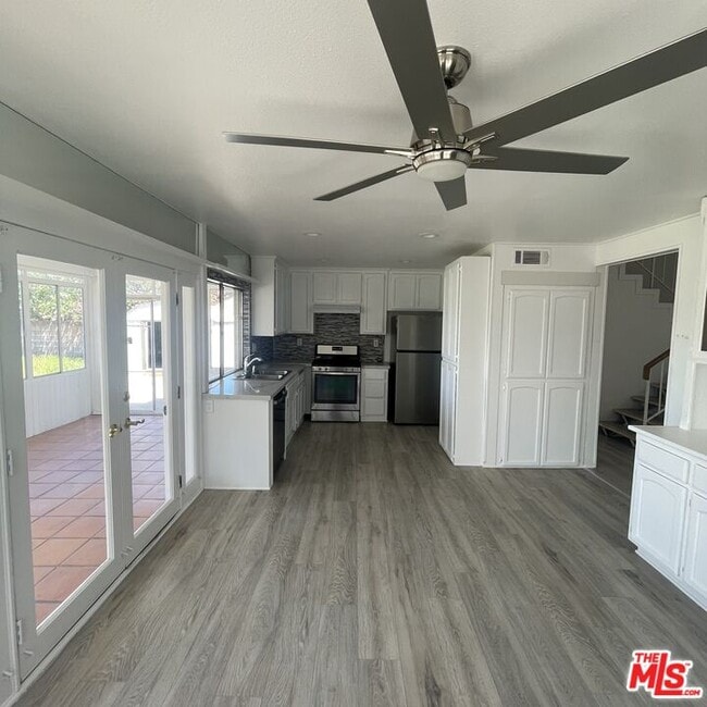 Photo - 3021 Limewood Ln
