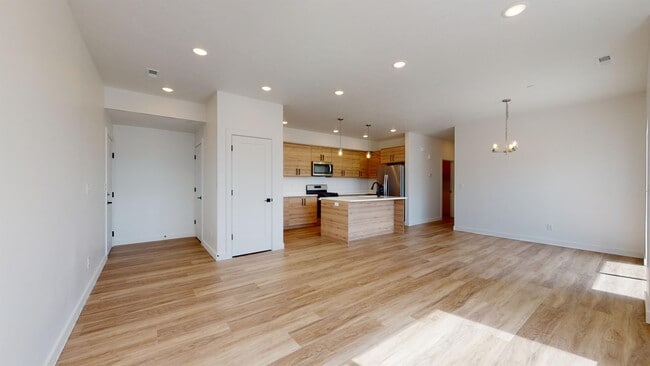 Photo - 1266 Sawmill Blvd