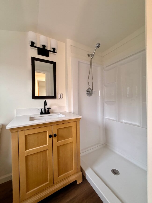 Photo - 512 Nassau Blvd Unit 1B