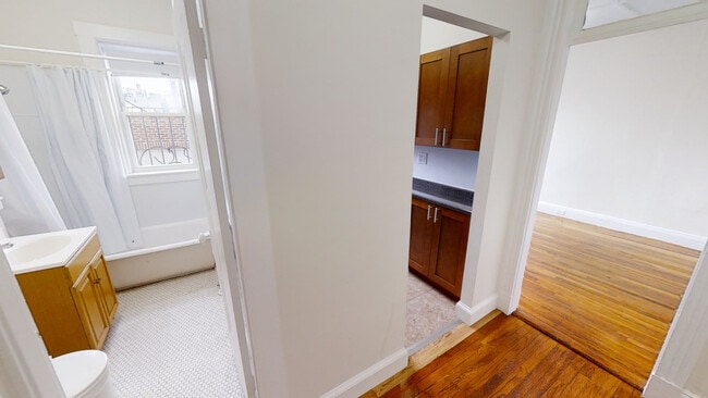 Photo - 63 Burbank St Unit 5