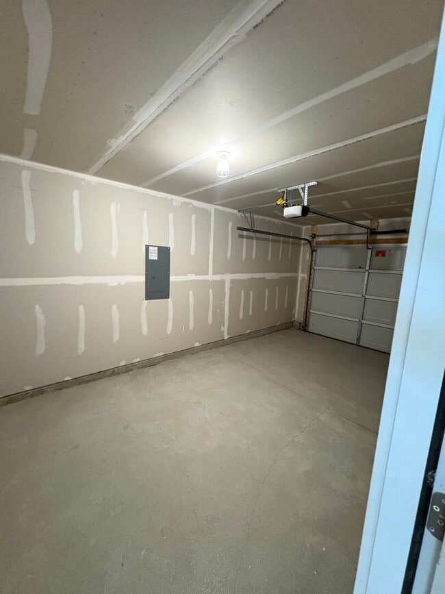 New Construction Townhome Near Reid School Road 3 Bedroom 2 Bath!!!!