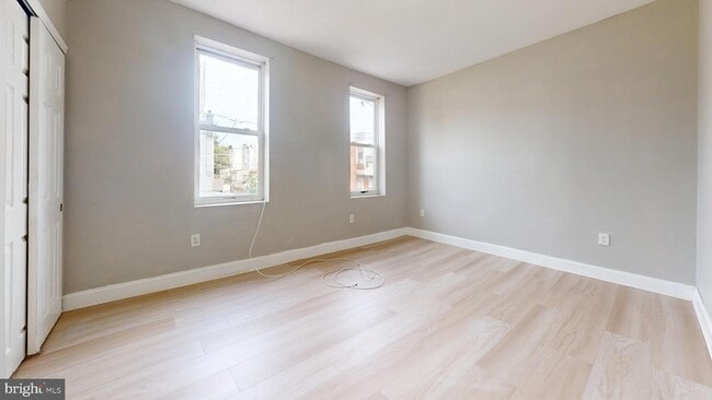 Photo - 701 E Clearfield St Unit 2F
