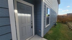 Photo - 315 Marsh Ln House