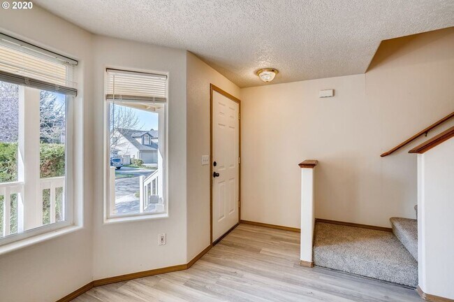 Photo - 4 Bedrooms House for Rent
