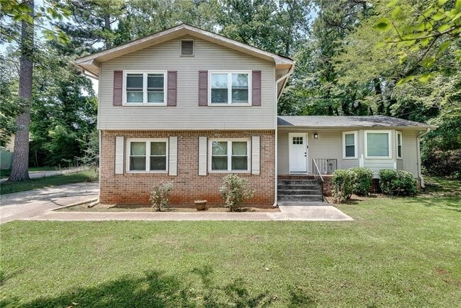 Building Photo - 597 Field Cliff Dr