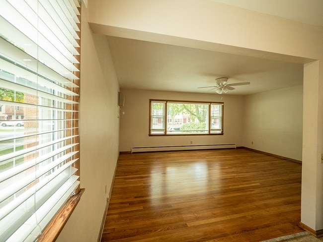 Building Photo - 513 N Midvale Blvd Unit #2