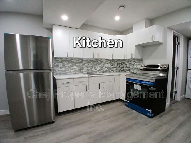 Photo - 16211-16219 19 Ave SW