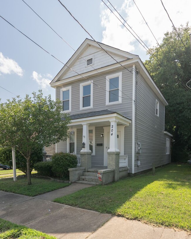 Photo - MOVE IN READY 3 Bedroom in Park View!