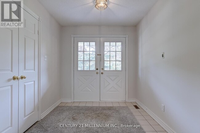 Photo - 1572 Cartier Ct