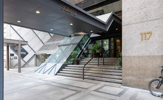 Photo - The Galleria