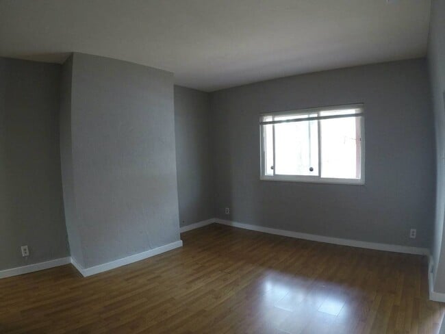 2 Bedroom Single Family Mt Washington! - 2 Bedroom Single Family Mt Washington! House