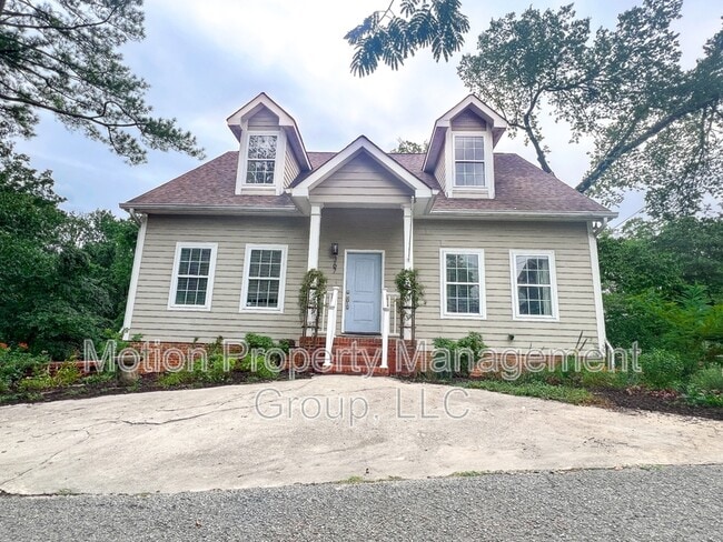Building Photo - 367 Rowe Rd Rental
