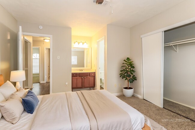 Photo - 20327 Bridgedale Ln