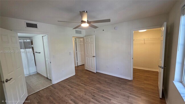 Photo - 6768 Heritage Grande Unit 208