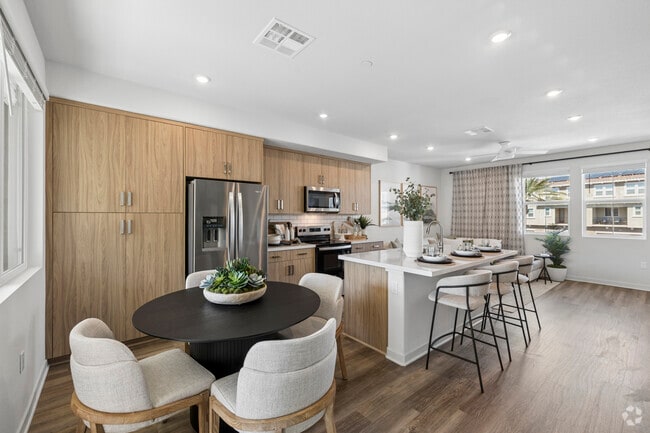 Plan 2A - 3BR, 2.5BA - 1,388SF - Dining Room