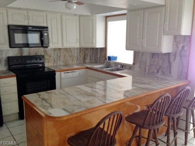 Building Photo - 451 Marsh Ave Unit Back