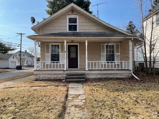 Building Photo - 1803 Mansfield Rd Rental