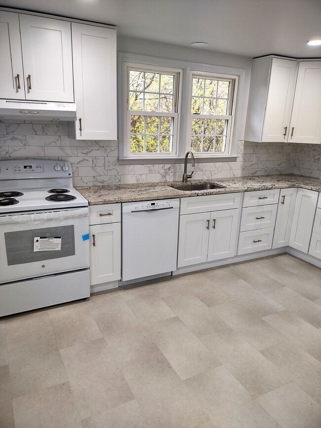 Completely New Kitchen - 28 Canal View Dr Apartments Unit #2
