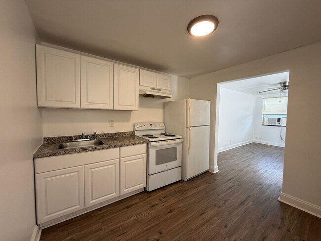 Photo - Conveniently Located 2-Bedroom Apartment in Jacksonville's Brooklyn Neighborhood