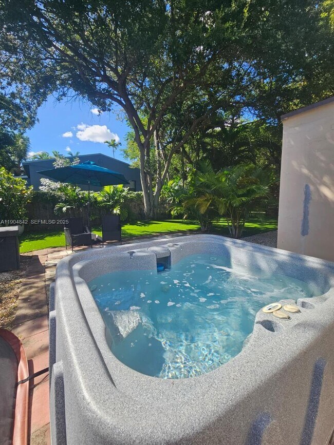 Photo - 4764 NW 11th Ave