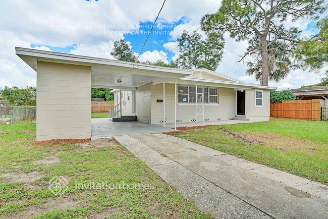 Photo - 907 N Hastings St