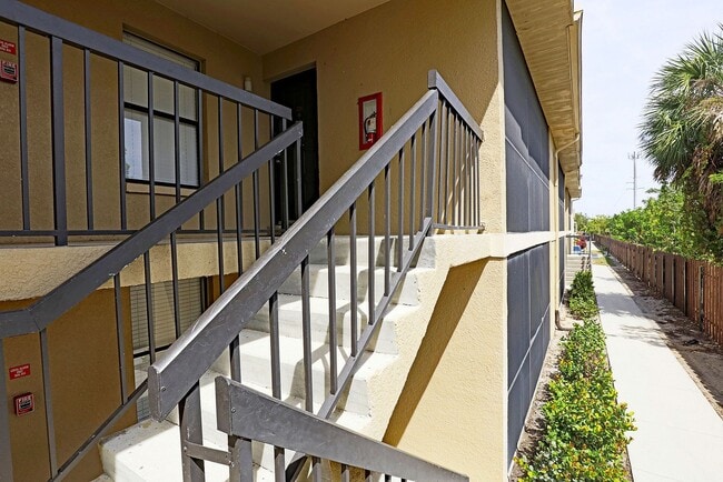 Building Photo - Mystic Gardens 5331-3114 Unit 5331 Summerlin Road, 3114 Rental