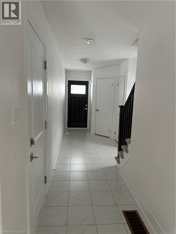 Photo - 163 Stonebrook Wy