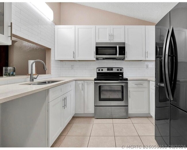 11665 NW 45th St Unit 11665