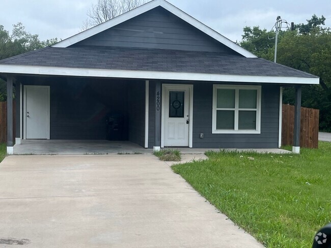 Building Photo - 4200 Caddo St Rental