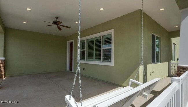 Photo - 1028 E Curry Rd