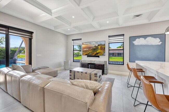 Photo - 832 SW 34th Ave