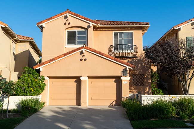 Building Photo - 1148 Corte Riviera