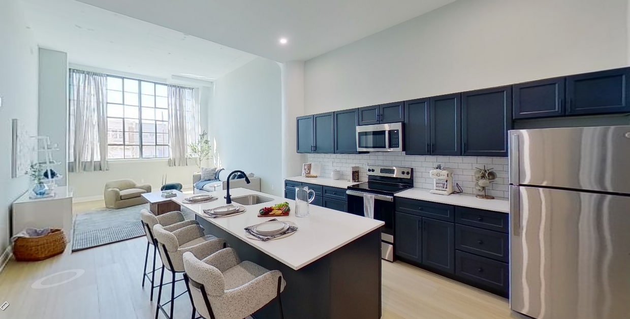 Photo - The Reyburn Apartments