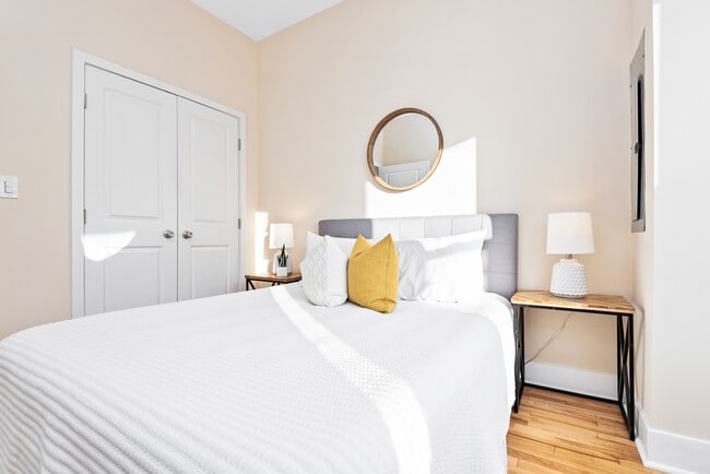 Photo - 30 Florida Ave NE Unidad #1