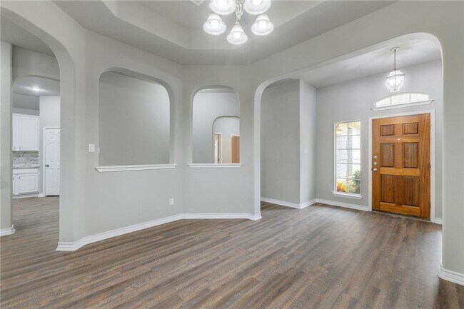 17109 Ennis Trail