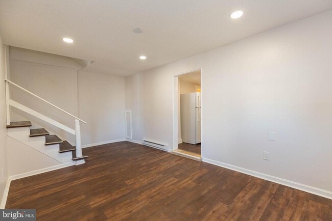 Photo - 324 E Washington St