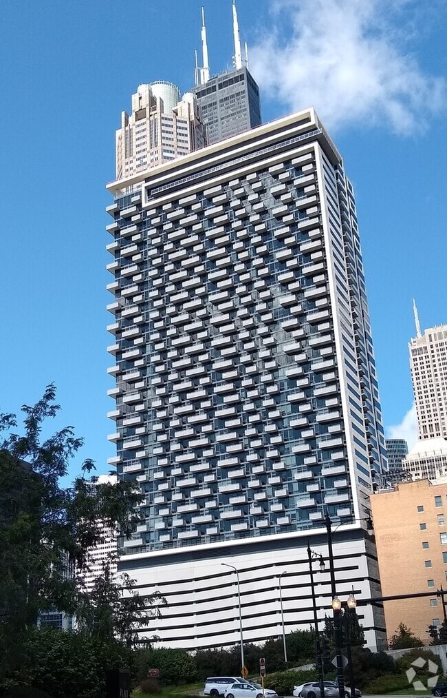 Rentals near Museum Campus/11th St Station Page 6