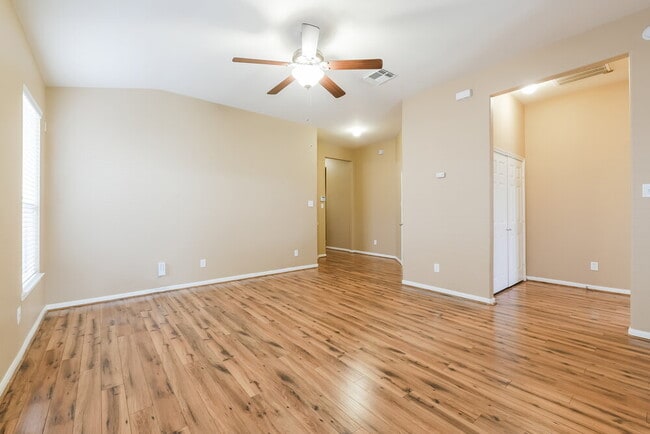 Photo - 15538 Anton Dr