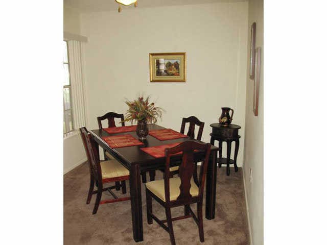 Dining Room - Royal Breeze Apartments