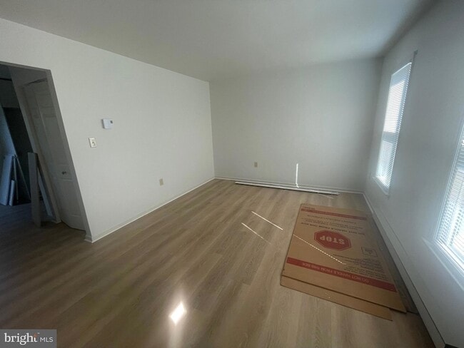 Photo - 209 Cross Keys Dr