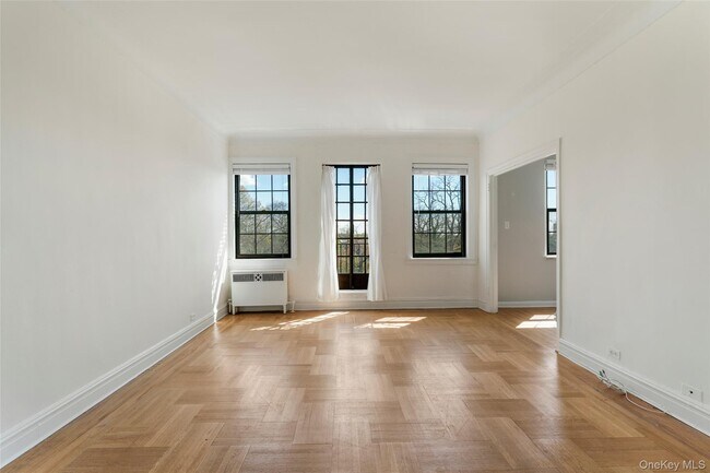 Photo - 14 N Chatsworth Ave Unidad 5M